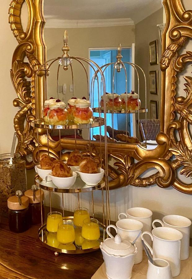 Vair'S Place Guest House In Sandton Paulshof - Apartment, Lux Suites & Spa جوهانسبورغ المظهر الخارجي الصورة